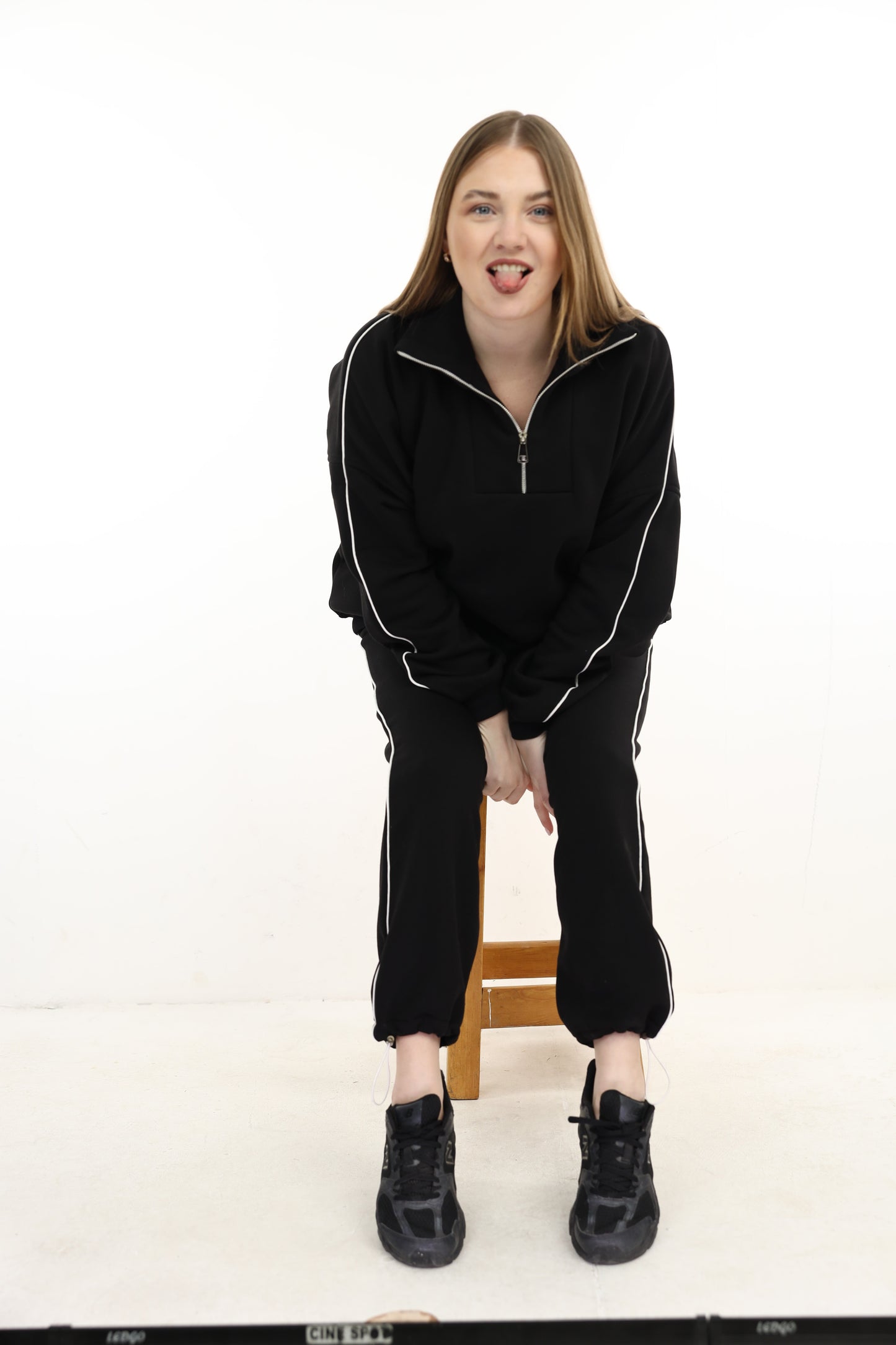 BLACK WINTER SUIT
