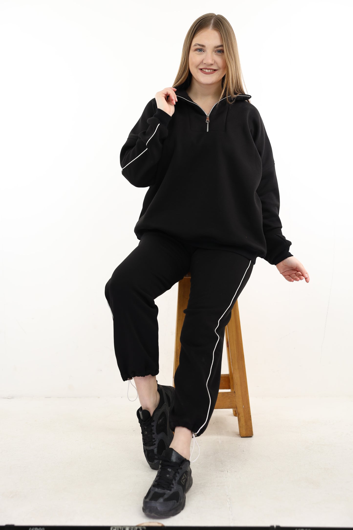 BLACK WINTER SUIT
