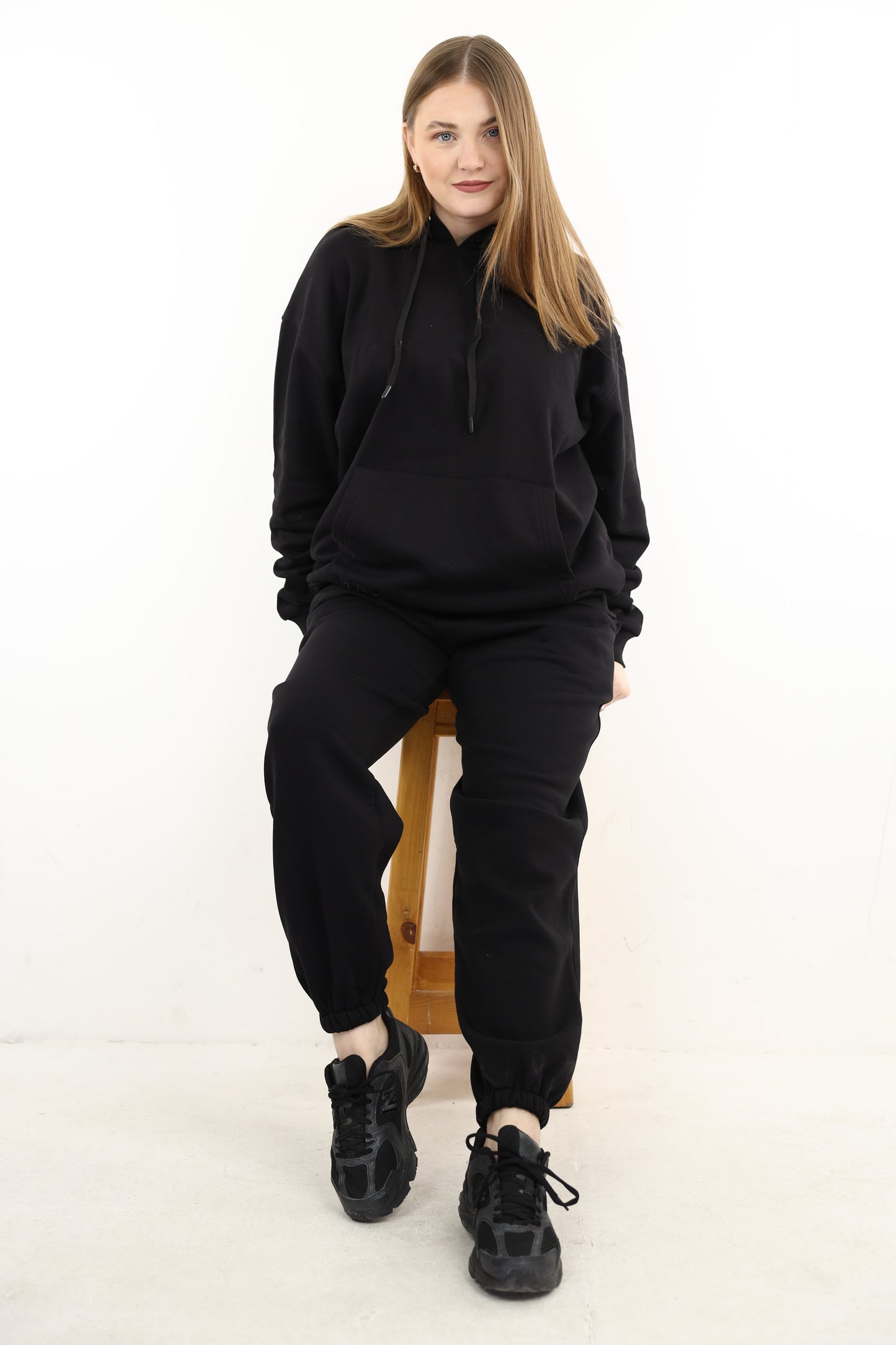 BLACK WINTER SUIT (BRANDA)