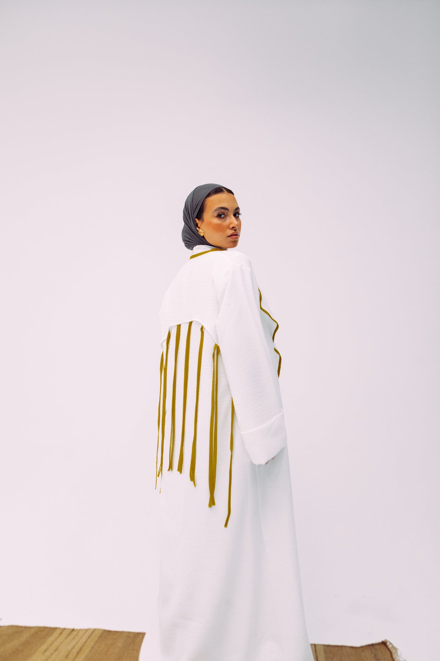 Qamar Kimono (White)