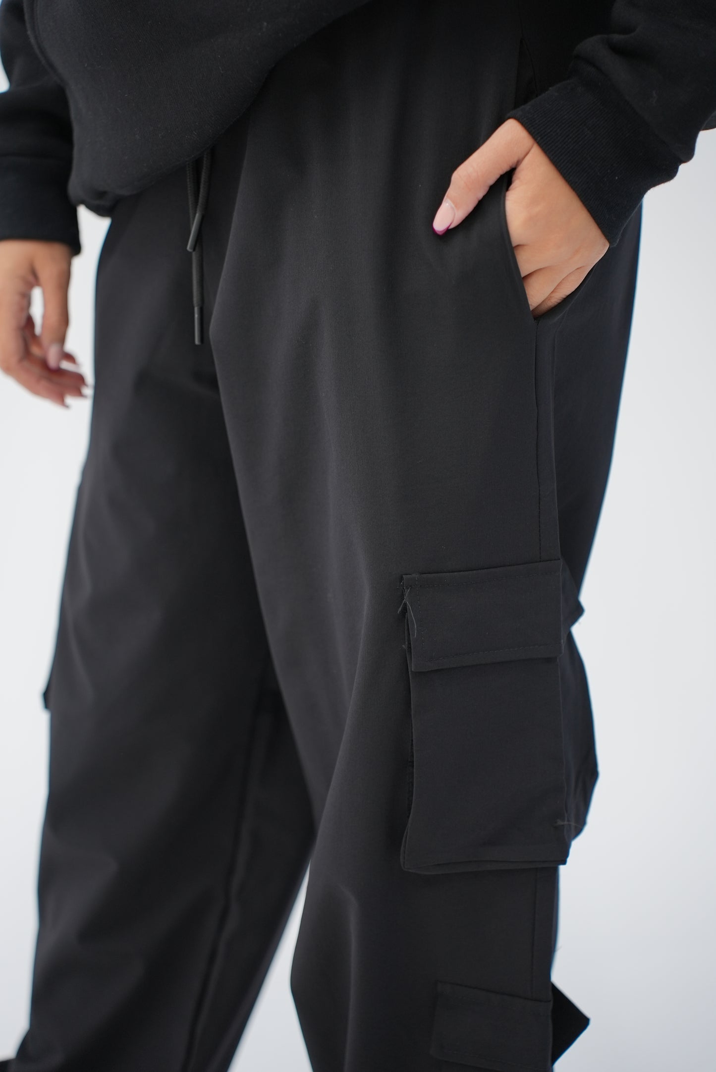 BLACK Cargo DOUBLE POCKET PANTS