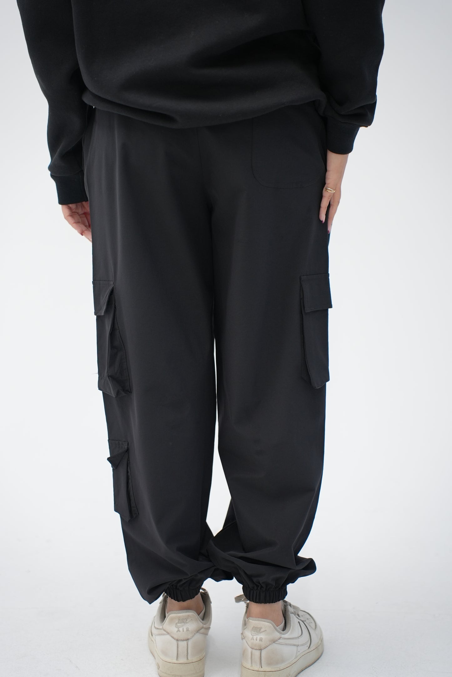 BLACK Cargo DOUBLE POCKET PANTS