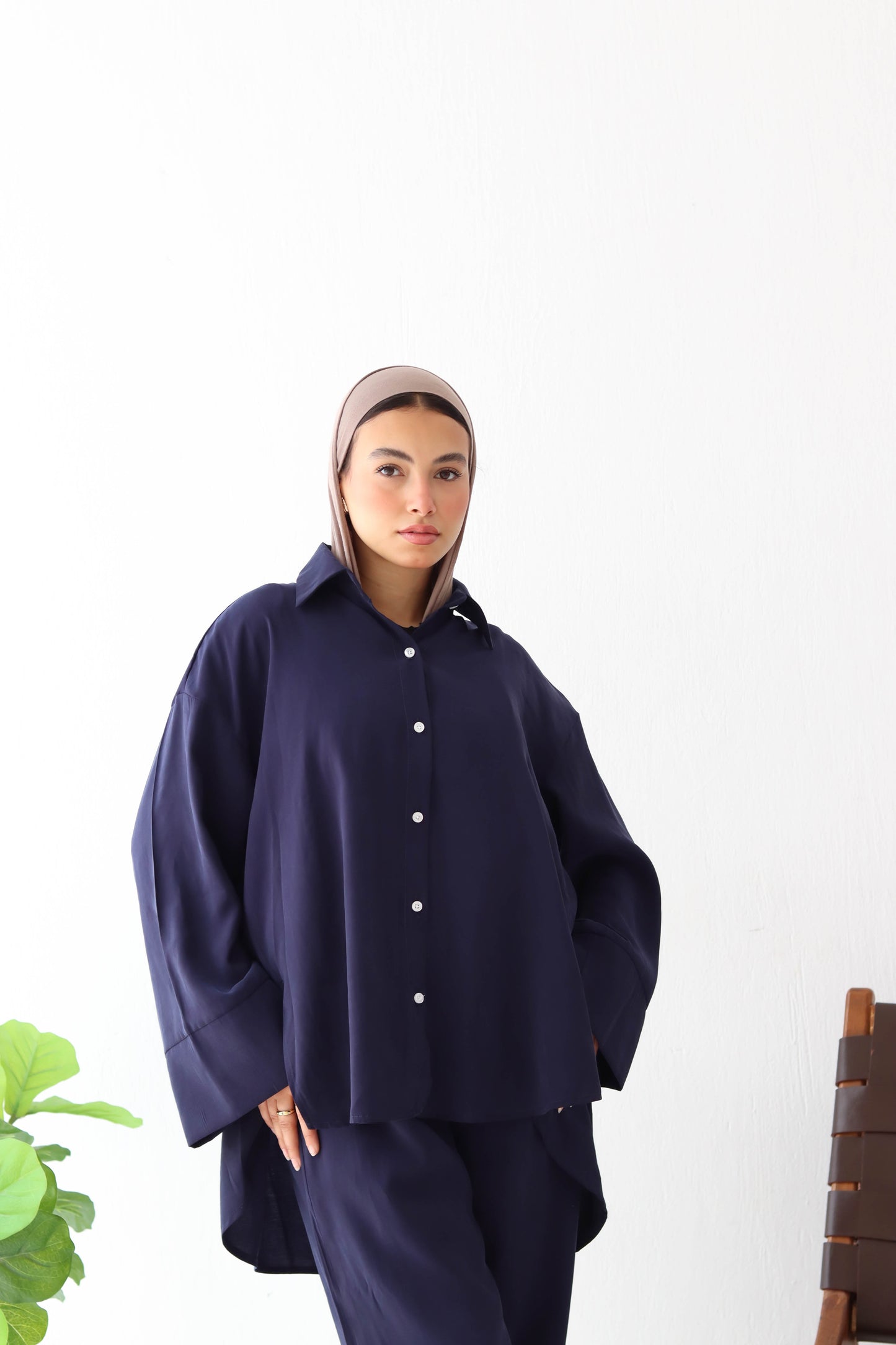 NAVY LAYAL SUIT
